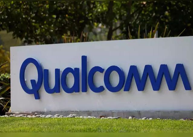 Qualcomm and Android Phone Makers Are Working On a Satellite Messaging Feature
