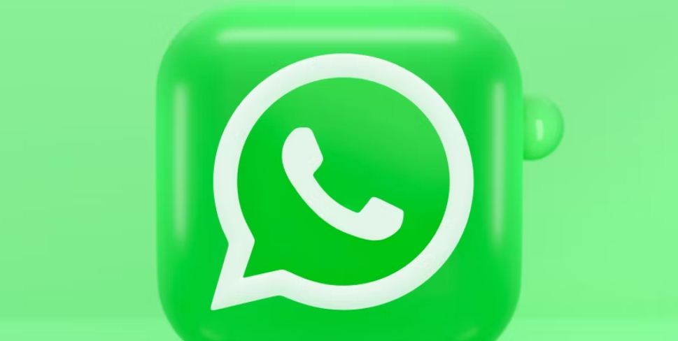 WhatsApp Is Finally Working on Adding Support for Auto playing Gifs