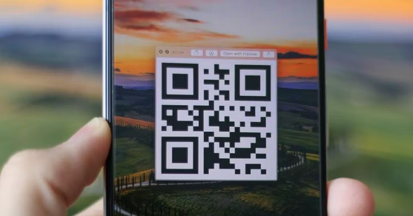 Google Is Making It Easier To Scan QR Codes from a Distance