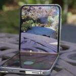 Zoom Camera to Galaxy Z Flip 7